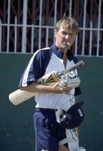 Phil-Tufnell-could-not-give-up-smoking-951579.jpg