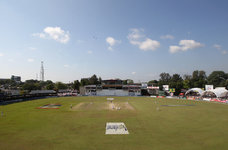 P-Sara-Stadium-Colombo-Sr-001.jpg