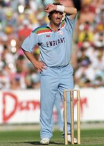 Ian Botham.jpg