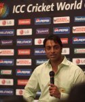 Shoaib Akhtar fields questions at a press conference.jpg