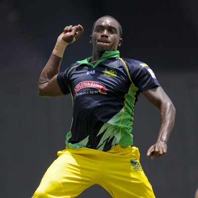 Jerome-Taylor-The-most-successful-bowler-of-Jamaica-Tallawahs.jpg