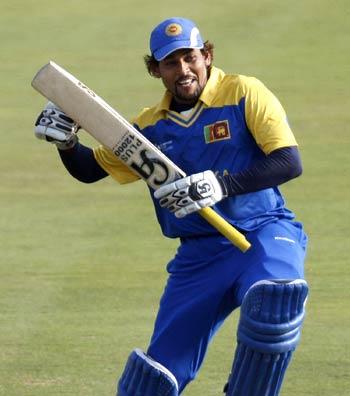 06dilshan.jpg