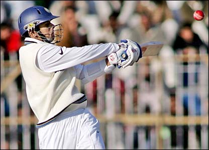 _41243132_dravid.jpg