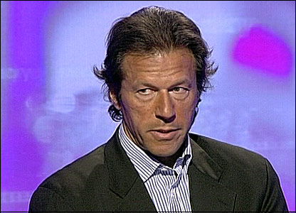 _41495214_416khan.jpg