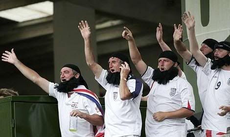 panesar_fans_wideweb__470x2800.jpg