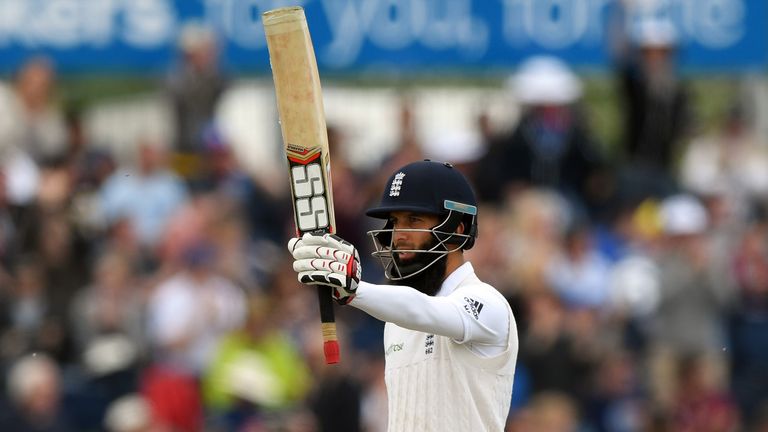 moeen-ali-ton-england-v-sri-lanka-2nd-test_3474586.jpg