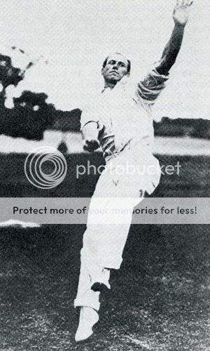 300px-John_Barton_King_Bowling_zpszxaigjyt.jpg