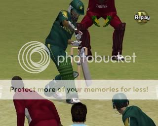 cricket2005-08-0109-41-40-92.jpg