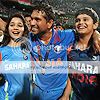 SachinwithFamily.jpg