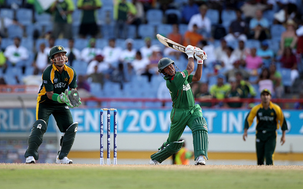 mohammad-ashraful-of-bangladesh-scores-runs-during-the-icc-world-a-picture-id98783780