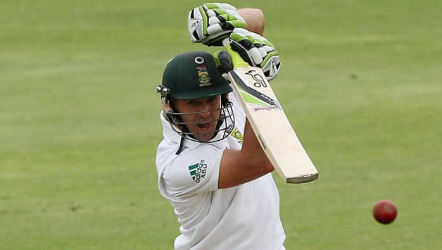 AB-de-Villiers-of-South-Africa-bats-during-day-two-of-the-Second-Test-match-between-South-211.jpg