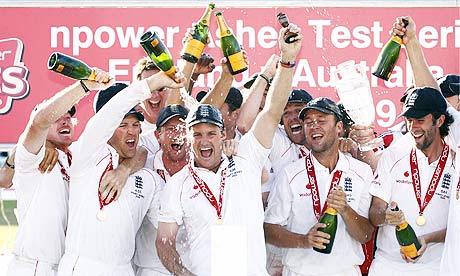 England-celebrate-winning-001.jpg